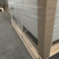 dettaglio imballaggio bianchi romanoni