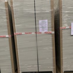 imballaggio armadietti fronte bianchi romanoni